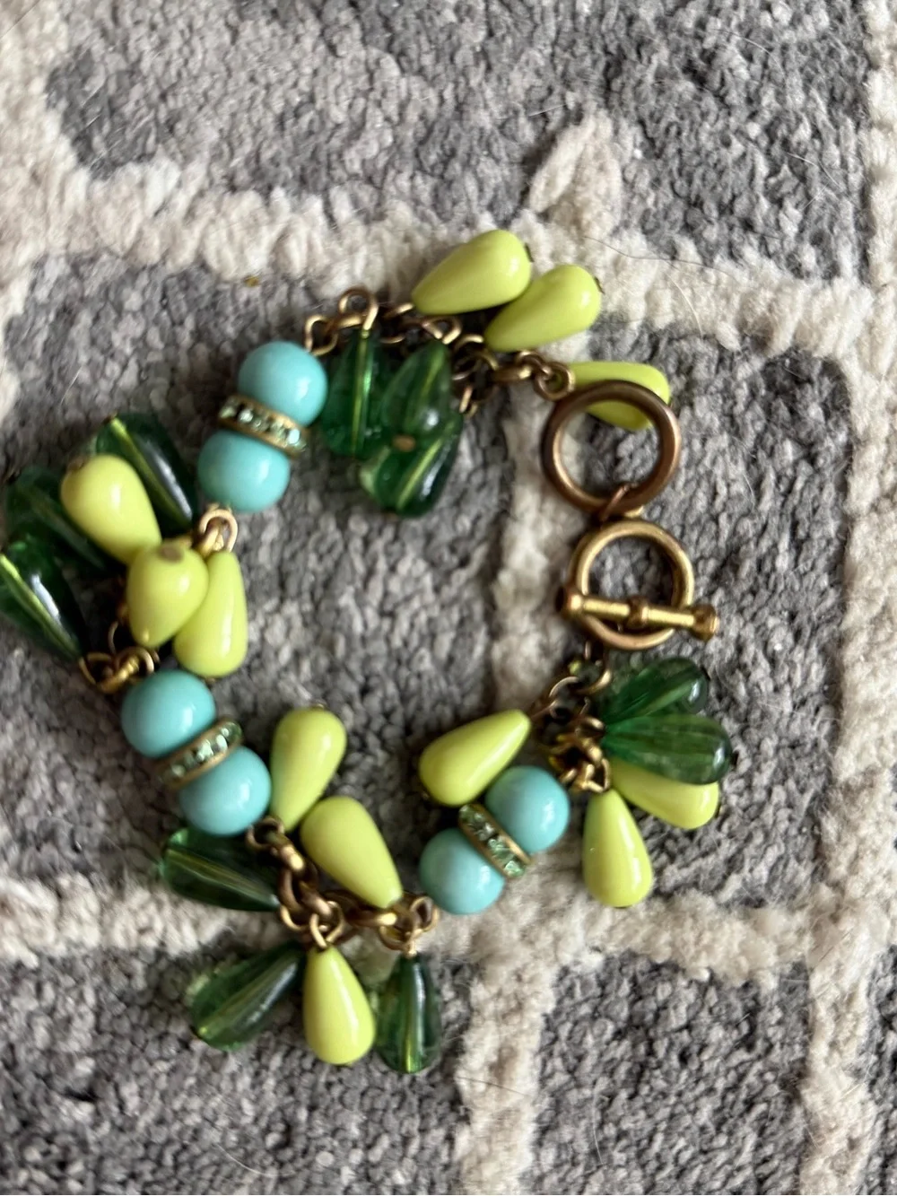 Vintage-Inspired Green & Aqua Bead Charm toggel Bracelet